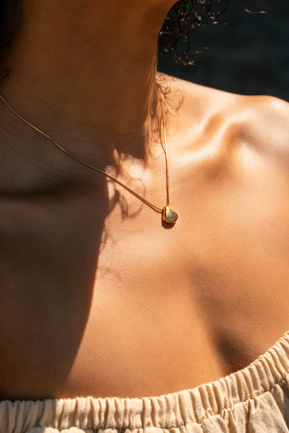 Isla Necklace