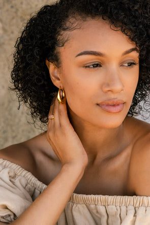 Priscilla Hoops