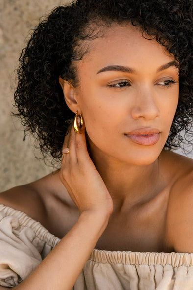 Priscilla Hoops