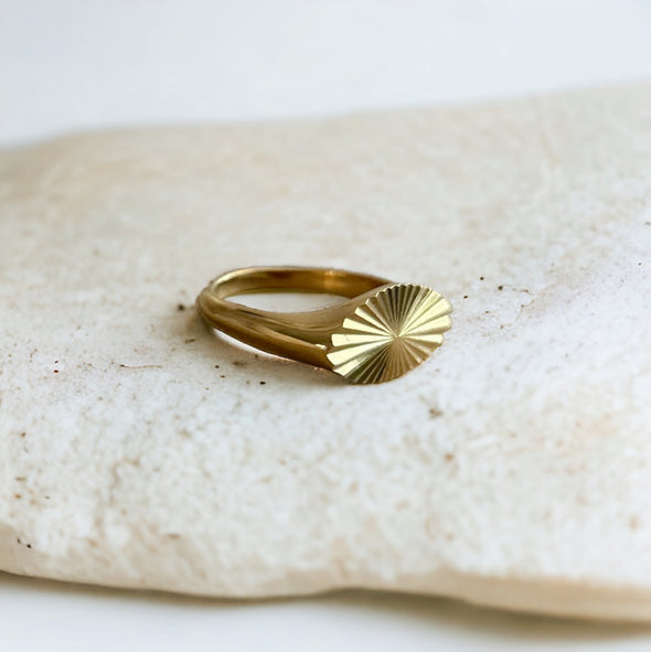Cleo Ring
