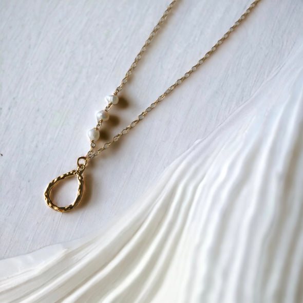 Ana Necklace