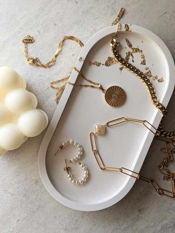 Tessa Pearl Hoops