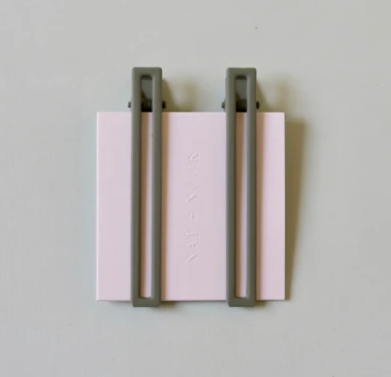 Leia Clips in Sage